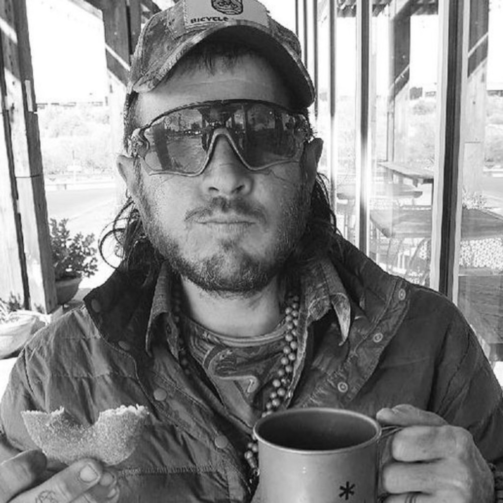 Grateful Dead 💀⚡️🌹🏀